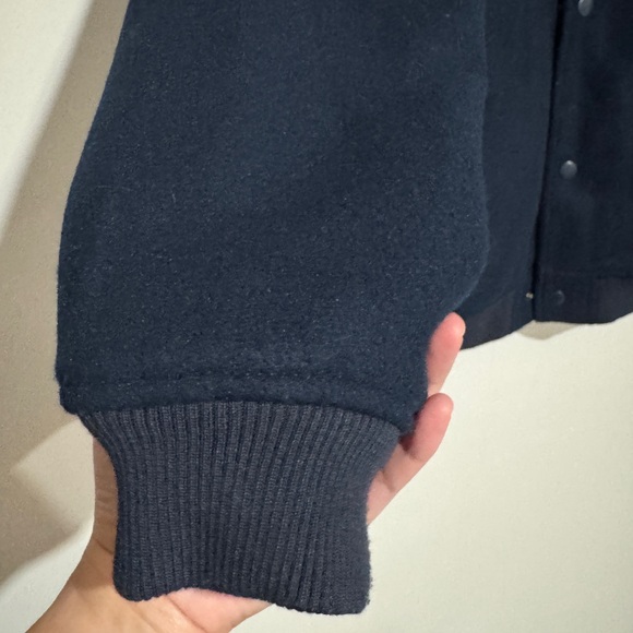 Old Navy Boys Bomber Jacket - Picture 4 of 7